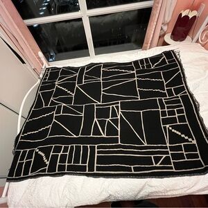 Wilfred Black and Cream Geometric Scarf